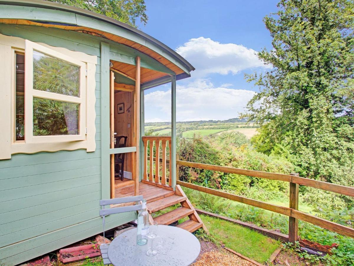 Hill View Holiday Home With Garden 톤턴 외부 사진