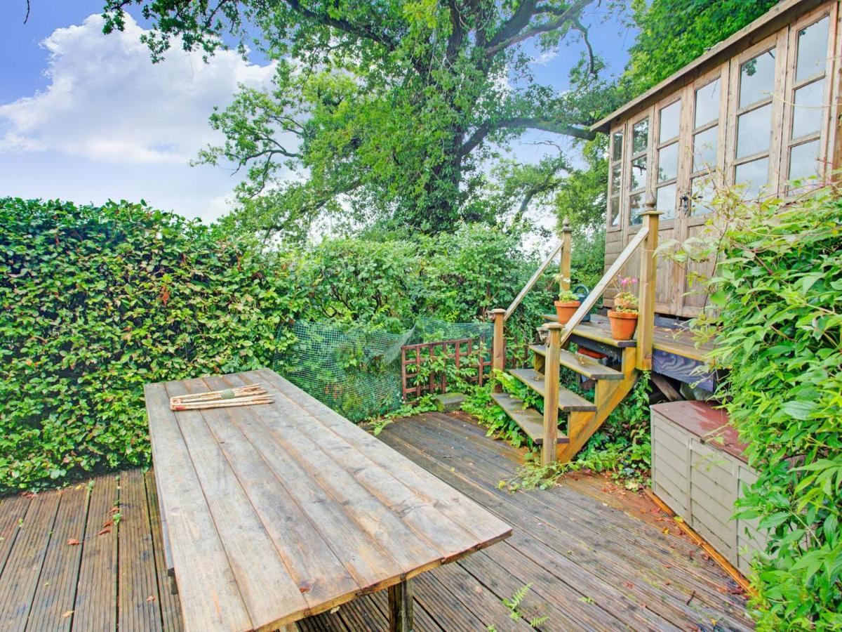 Hill View Holiday Home With Garden 톤턴 외부 사진